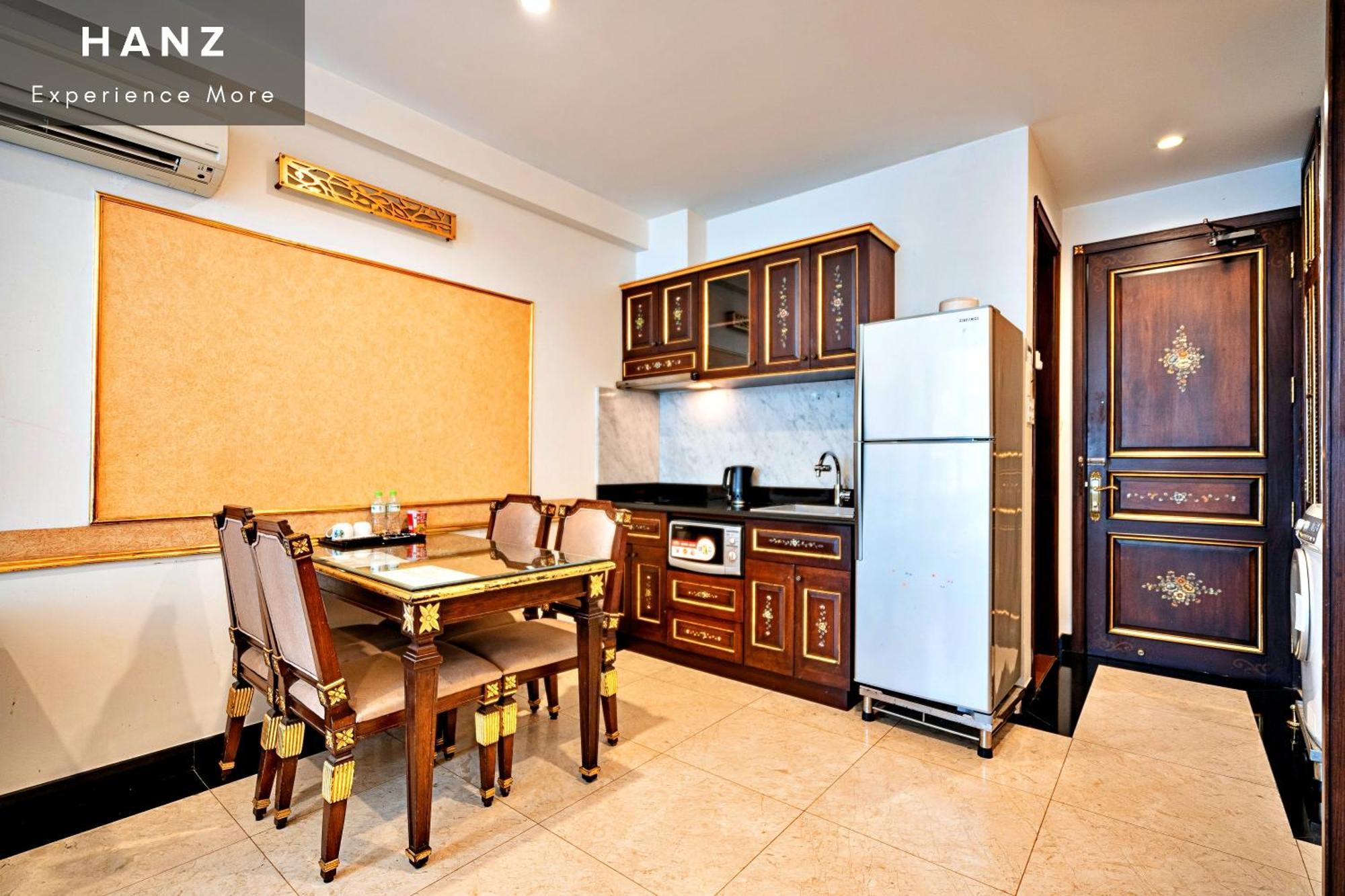Aparthotel Hanz 345 Business Grand 5*